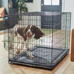 Frisco Self Warming Dog Crate Mat -Ultimate Pet Shop 255337 PT5. AC SS1800 V1616102293