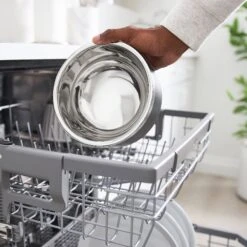 Frisco Insulated Two-Toned Non-Skid Stainless Steel Dog & Cat Bowl -Ultimate Pet Shop 257168 PT6. AC SS1800 V1615939340