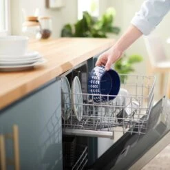 Frisco Leaf Design Stainless Steel Dog & Cat Bowl -Ultimate Pet Shop 311980 PT7. AC SS1800 V1642543101